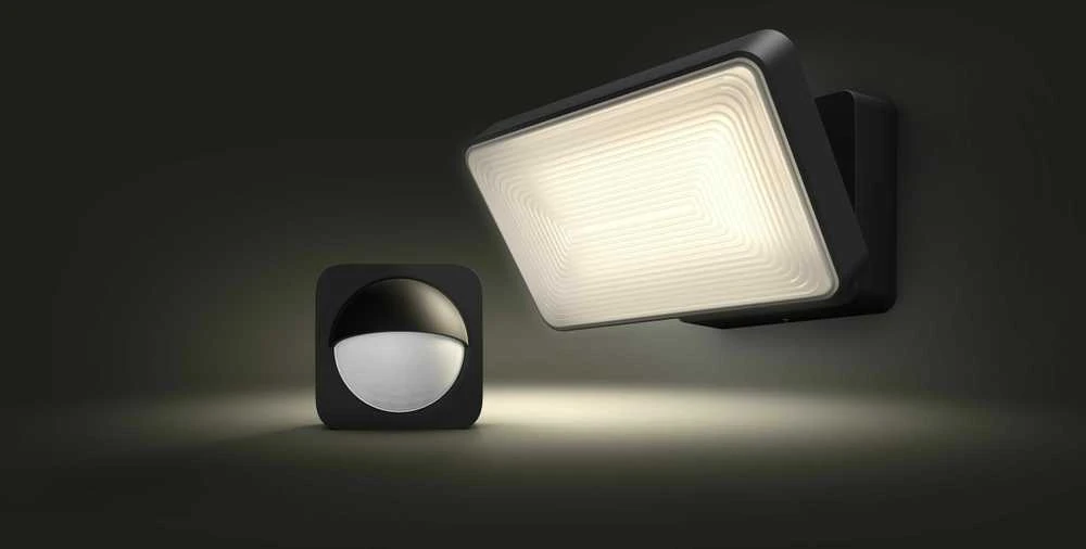 Sieninis šviestuvas „Philips Hue Welcome Outdoor Floodlight“ | Šiltas baltas