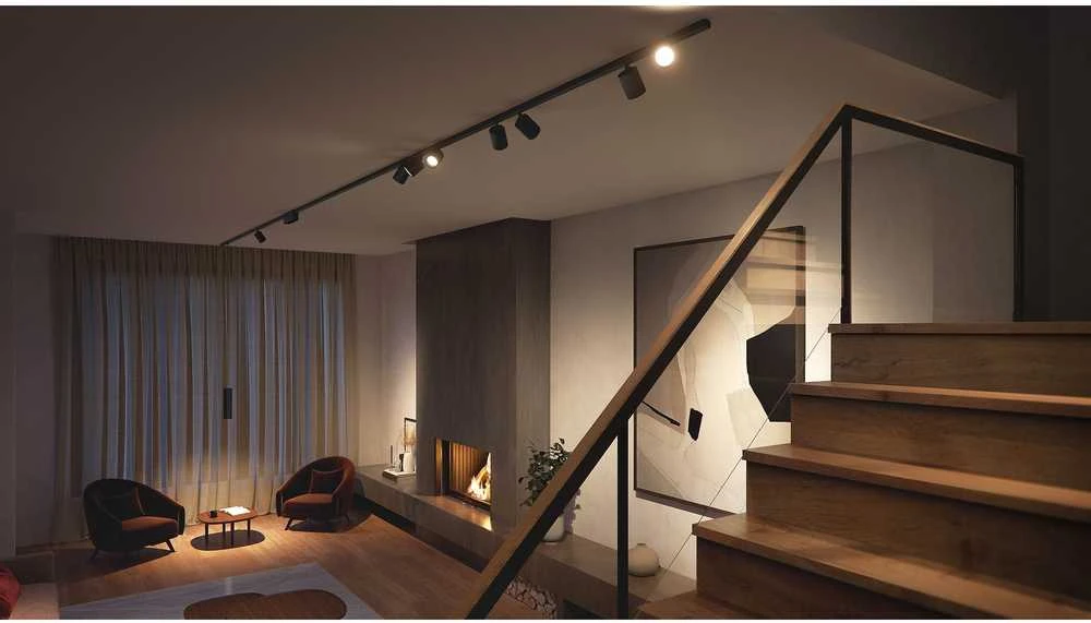Philips Hue Perifo cilindrinis prožektorius juodas