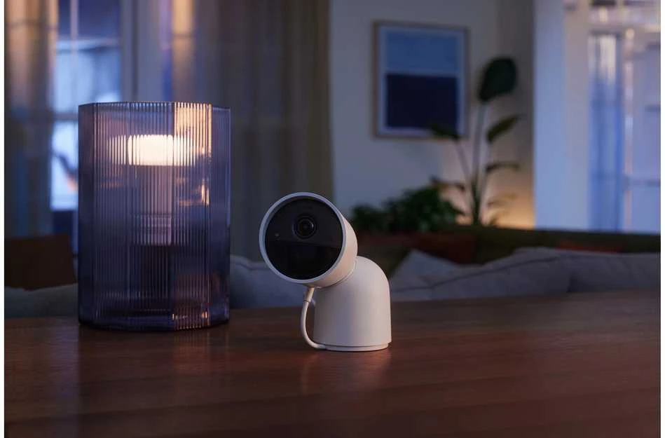 „Philips Hue“ | Saugi laidinė stalinė kamera | Kulka | IP65