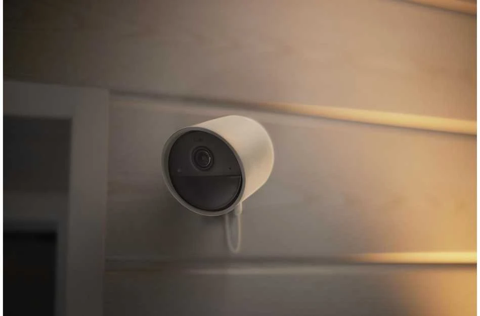„Philips Hue“ | Saugi laidinė kamera | Kulka | IP65