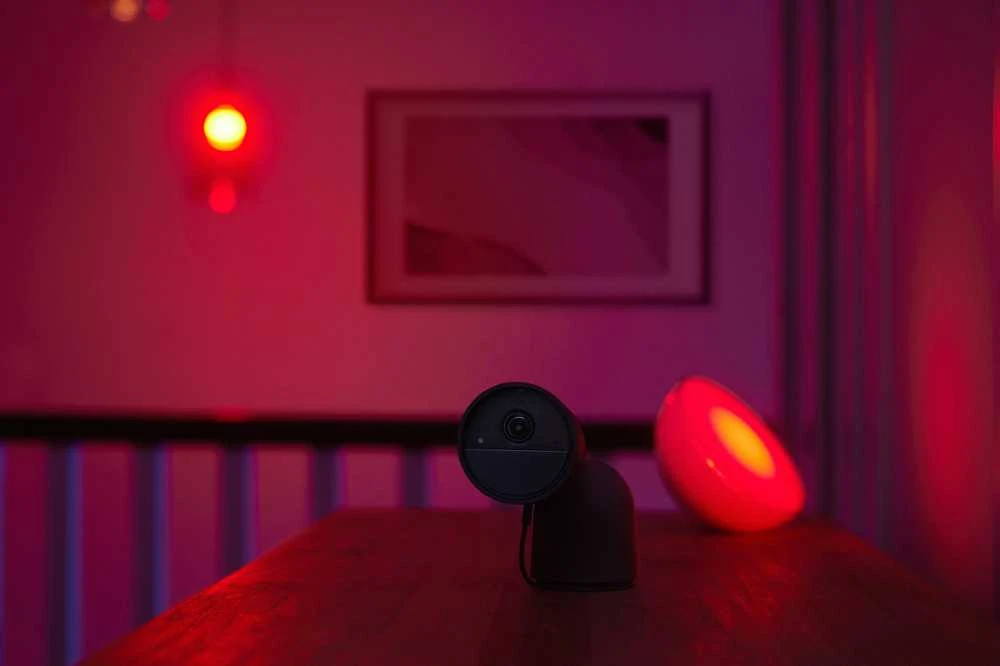 „Philips Hue“ | Saugi laidinė stalinė kamera | Kulka | IP65