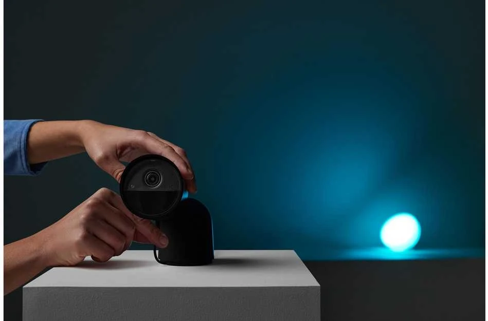 „Philips Hue“ | Saugi laidinė stalinė kamera | Kulka | IP65