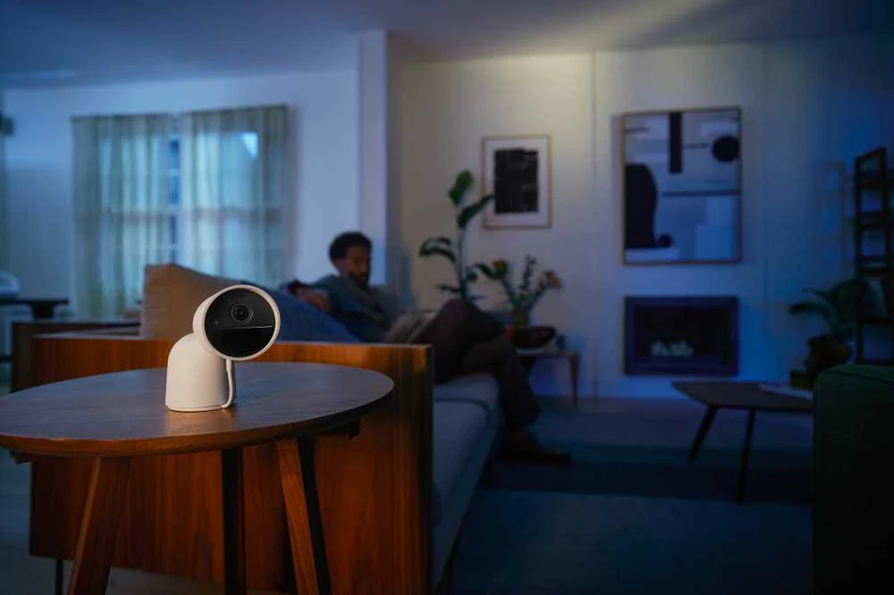 „Philips Hue“ | Saugi laidinė stalinė kamera | Kulka | IP65