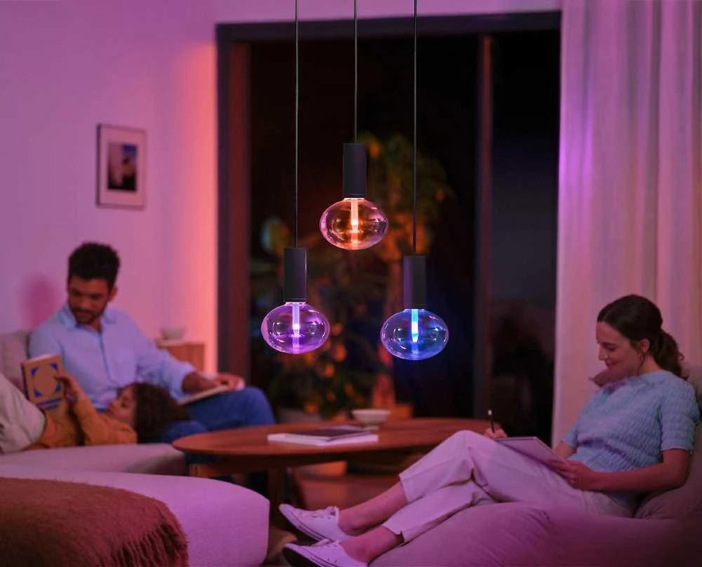 Philips Hue E27 pakabinamas šviestuvas Lightguide lemputėms