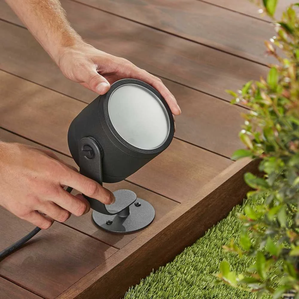Philips Hue Lily XL juoda 1x15W
