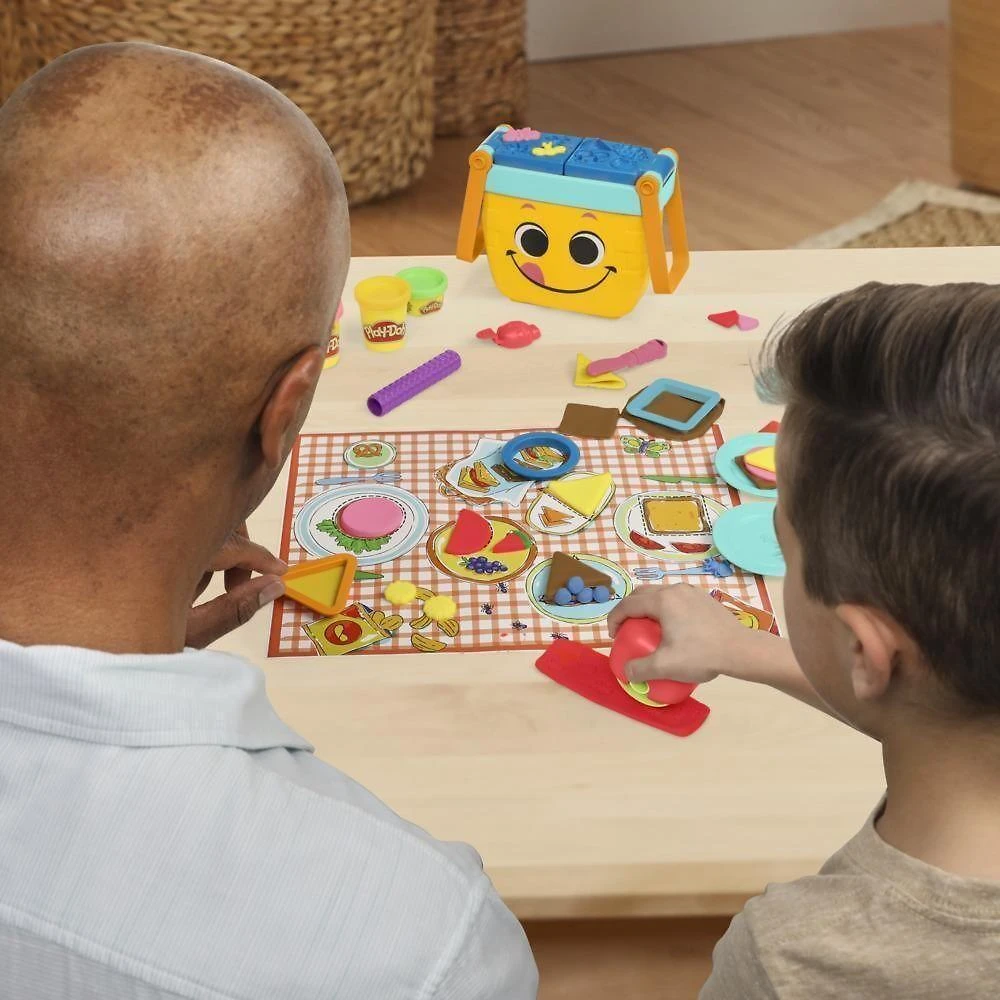 PLAY-DOH Rinkinys „Iškylų krepšys“