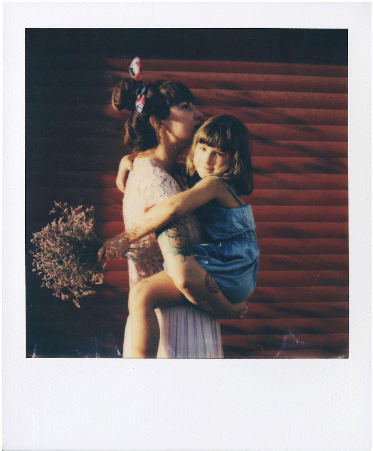 POLAROID SPALVOTA PLĖVELĖ SX-70