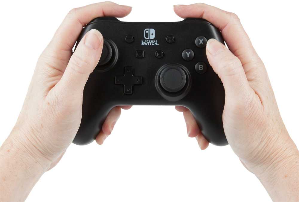 Power A PowerA juodas laidinis valdiklis skirtas Nintendo Switch
