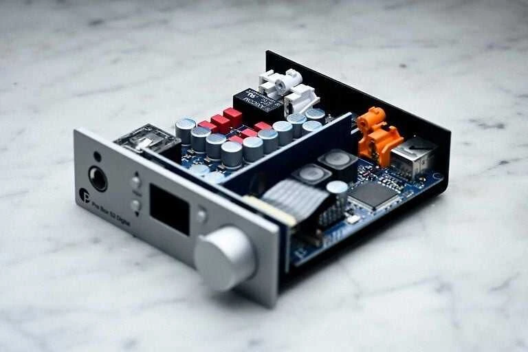 Pro-Ject Pre Box S2 Digital Edition 23 -esivahvistin, hopea