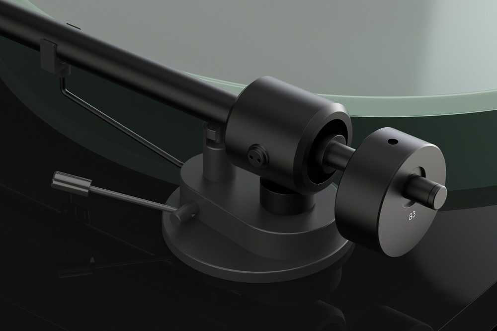 Muzikinis centras Pro-Ject T1 EVO BT patefonas, graikinis riešutas