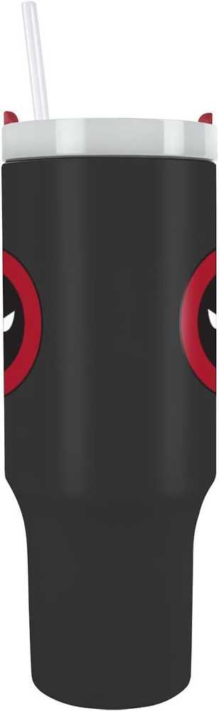 Pyramid Marvel Deadpool termosas