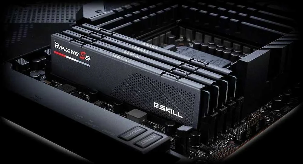 G.Skill Ripjaws S5 DDR5 operatyvioji atmintis pagrindinėje plokštėje