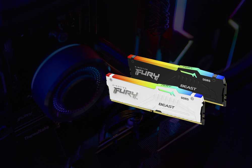 RAM „Kingston KF564C32BWEA-32“ 32 GB 6400 MT/s DDR5 CL32 DIMM FURY Beast Baltas RGB EXPO | „Kingston“
