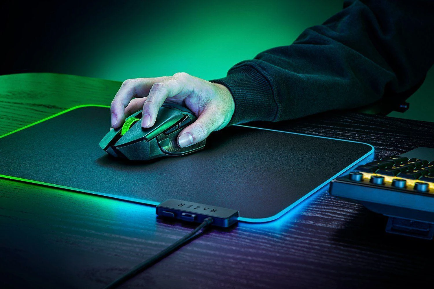 Belaidė žaidimų pelė Razer Basilisk V3 X HyperSpeed, juoda