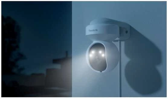 Vidinė apsaugos kamera Reolink E Series E560, baltos spalvos