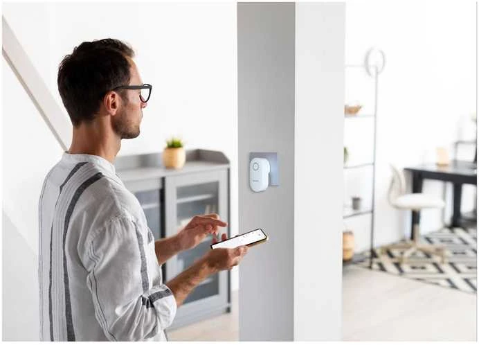 „Reolink“ – vaizdo durų skambutis su „Wi-Fi Smart 2K+“ (D340W) – juodas