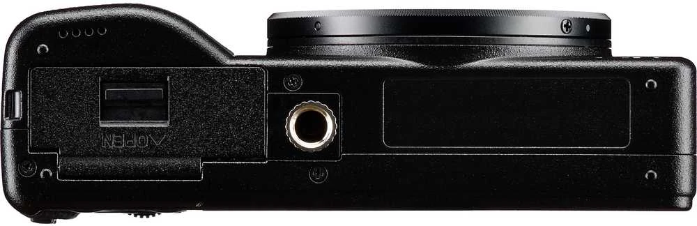 Ricoh GR IV