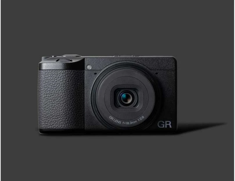 Ricoh GR IV