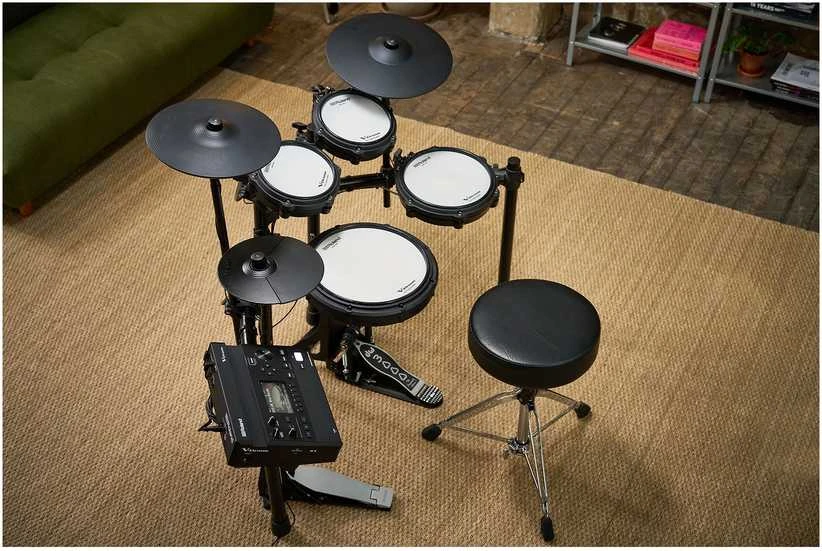 Roland TD313 V-Drums sähkörumpusetti
