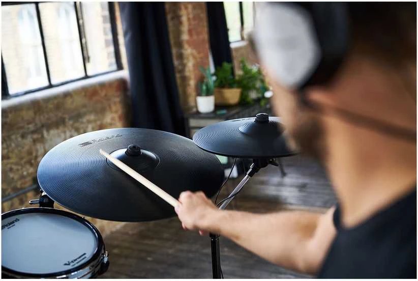 Roland TD516 V-Drums sähkörumpusetti