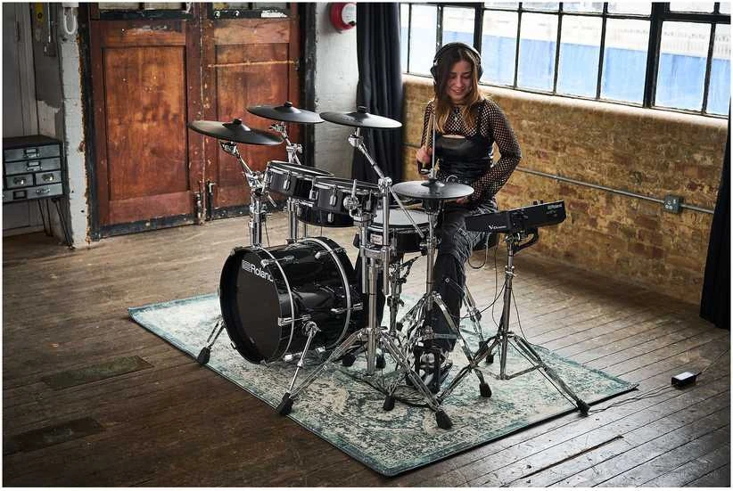 Roland VAD316 V-Drums sähkörumpusetti