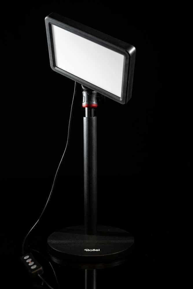 Dviejų spalvų „Rollei LUMIS Comfort Ring Ring Light“.