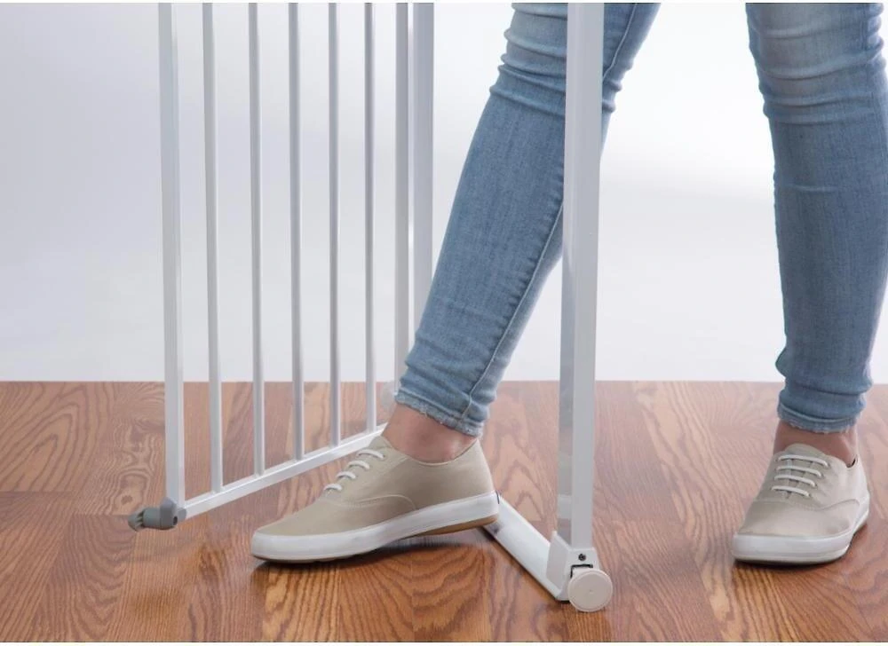 Safety 1st Flat Step -turvaportti, 73 - 80 cm, valkoinen
