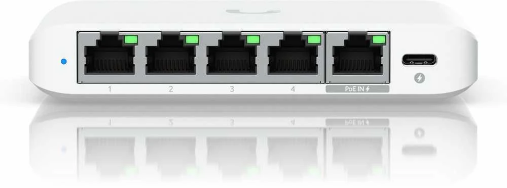 Šakotuvas UBIQUITI COMPACT, 5 PRIESTŲ 2,5G JUNGIKLIS, GALIMAS MAITINTI SU POE ARBA USB-C ADAPTERIU.