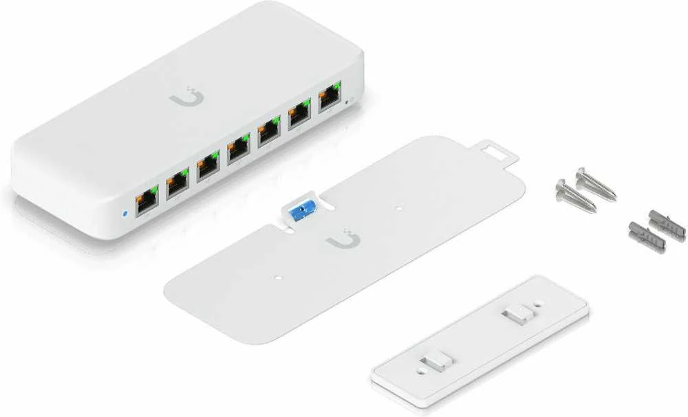 Šakotuvas Ubiquiti | Komutatorius | USW-Ultra | Valdomas L2 | Montuojamas į lentyną | Gigabito Ethernet (varinis) jungčių kiekis: 8 | PoE/PoE+ jungčių kiekis: 7