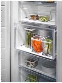 Šaldytuvas Electrolux EUT6NE28K1 kaappipakastin, musta