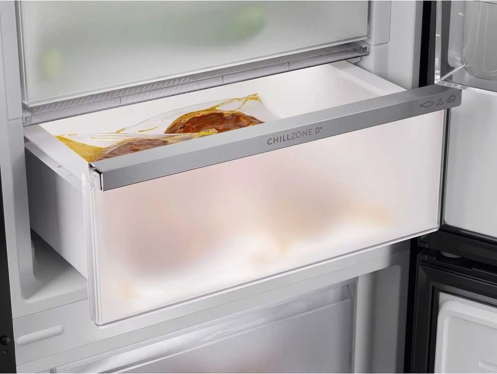 Šaldytuvas Electrolux LNT8MB36B jääkaappipakastin, musta teräs, 2m