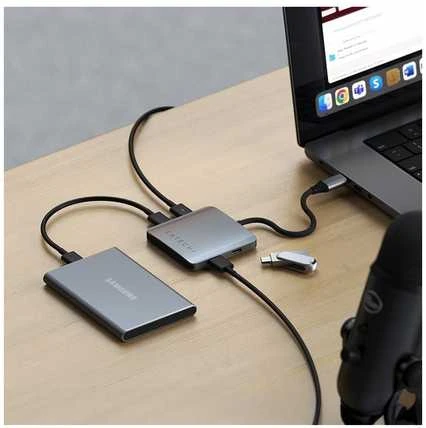 SATECHI 4 prievadų USB-C šakotuvas su PD