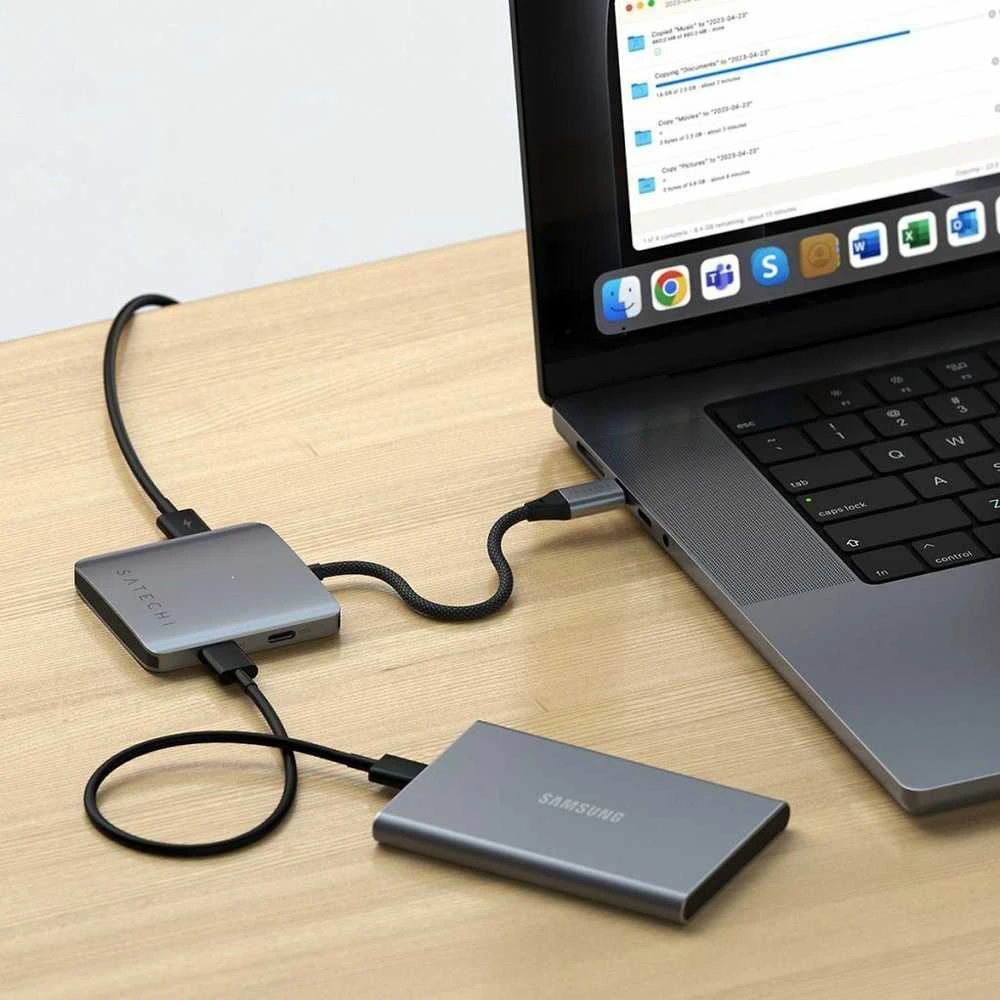 SATECHI 4 prievadų USB-C šakotuvas su PD