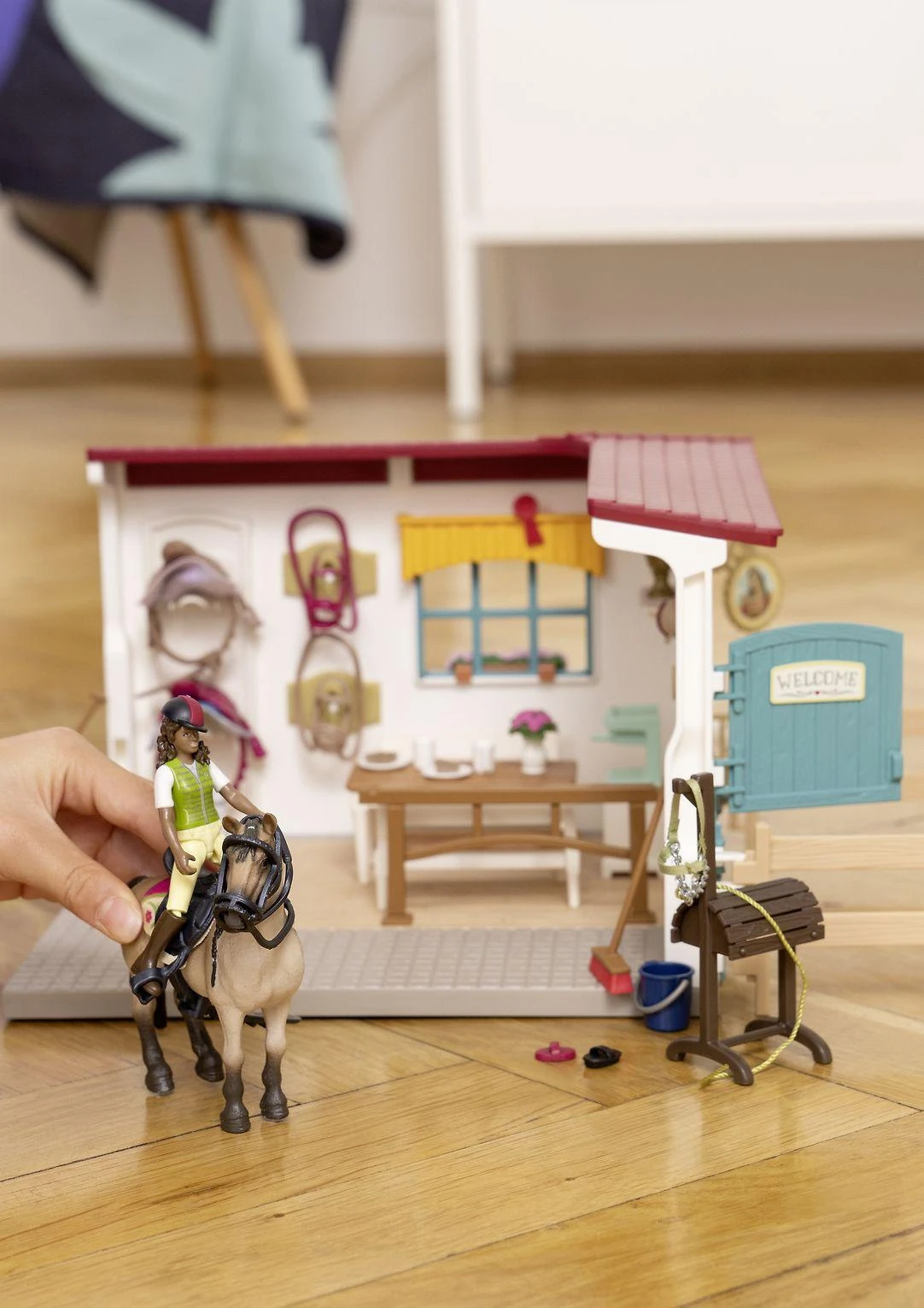 SCHLEICH HORSE CLUB Raitelio kambarys