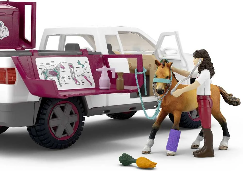 Veterinaro automobilis su priekaba Schleich Horse Club (42704) aprašymas - Prekės nuotrauka