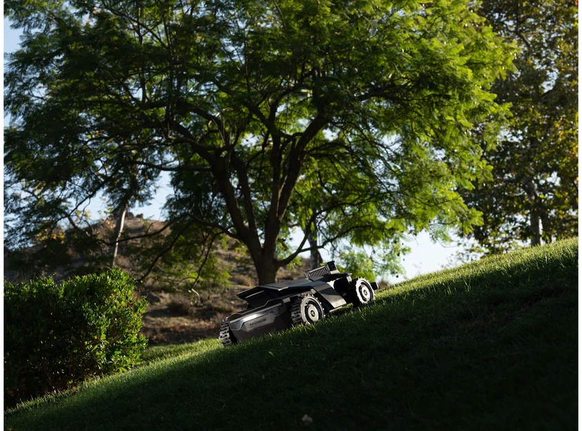 Vejos robotas SEGWAY Navimow X420E AWD (2000 m²)