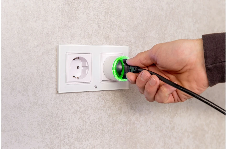 Shelly Plug PM Gen3 išmanusis 16A kištukas, baltas