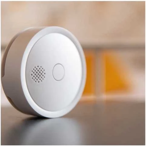 Shelly Plus Smoke Wifi dūmų sensorius / sirena