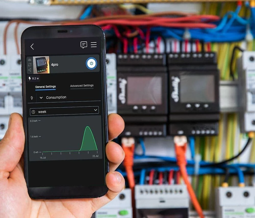 Shelly Pro 4PM 4 kanalų DIN bėgio relė jungiklis su Wi-Fi, LAN ir Bluetooth ryšiu