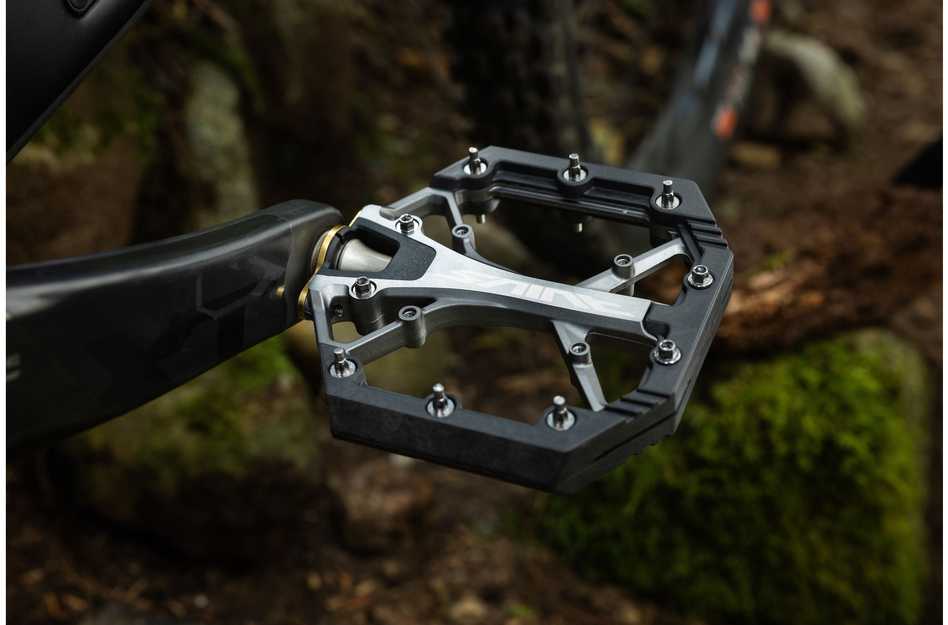 Shimano Saint tasopoljin PD‑G8040, BMX/DH