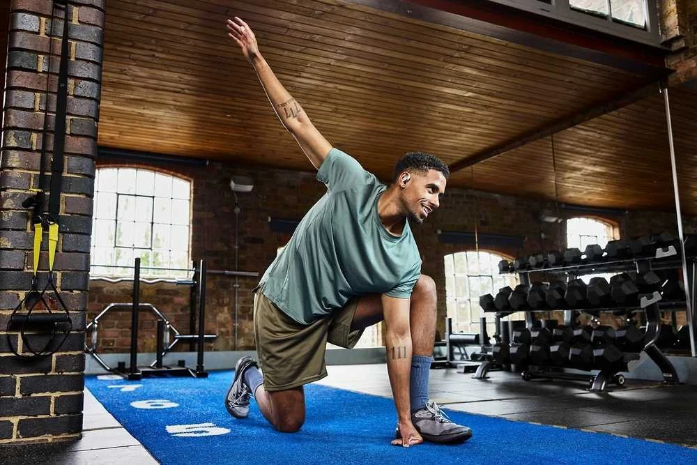 Shokz OpenFit 2+ ausinės su kaulų laidumo technologija ir „Dolby Audio“, pilkos