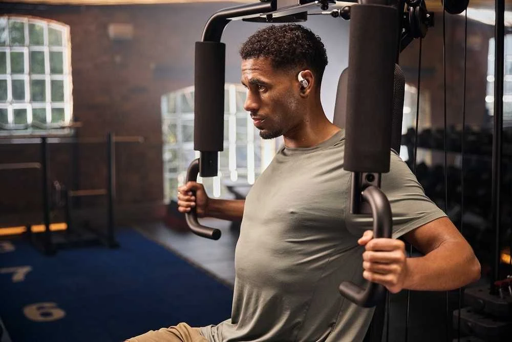 Shokz OpenFit 2+ ausinės su kaulų laidumo technologija ir „Dolby Audio“, juodos