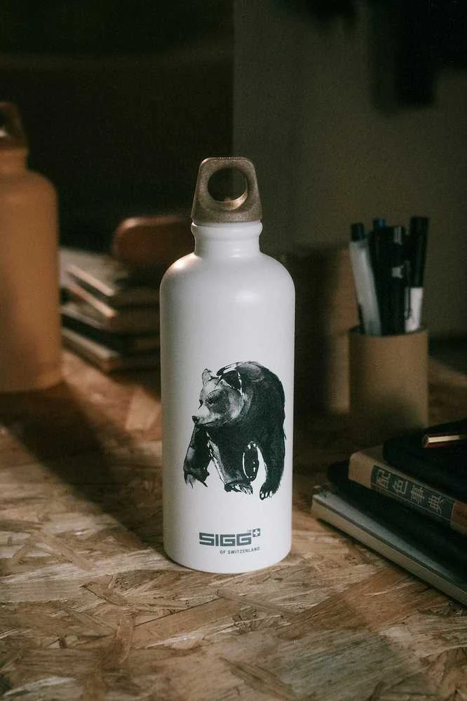 SIGG x TJ Karhu -juomapullo 0,6 l