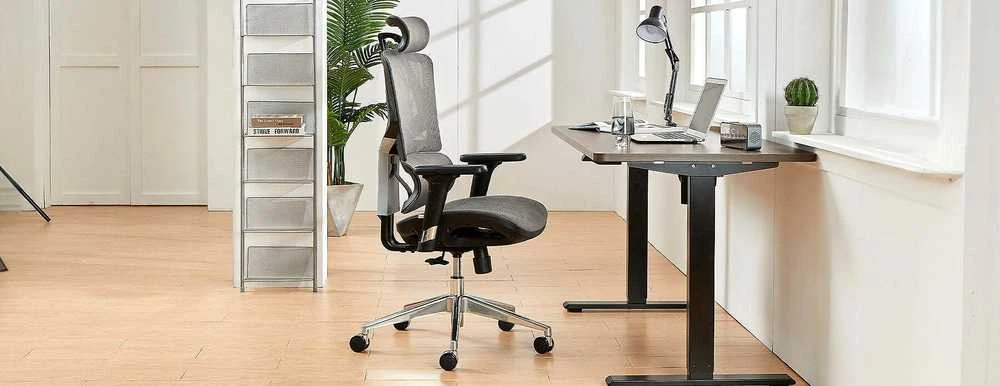 Sihoo M90C -ergonominen toimistotuoli, musta