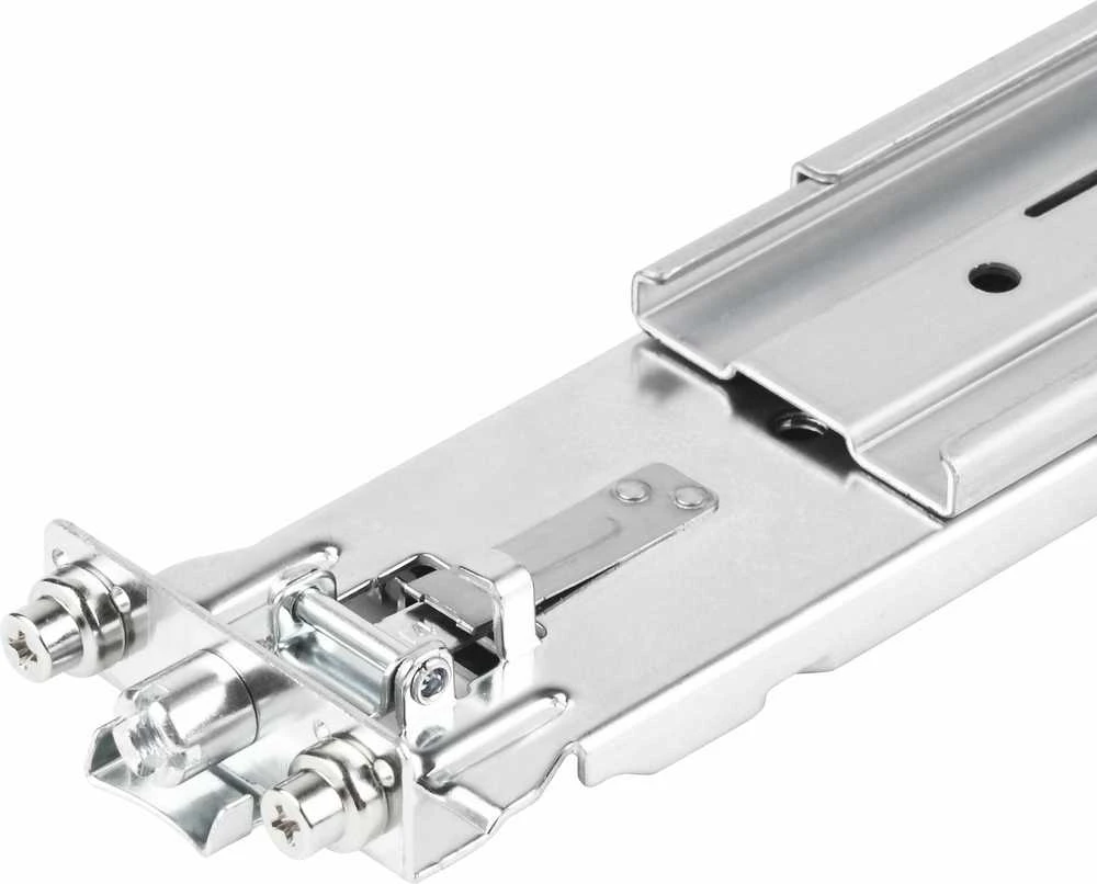 Rackmount „SilverStone SST–RMS05–22“ stovas
