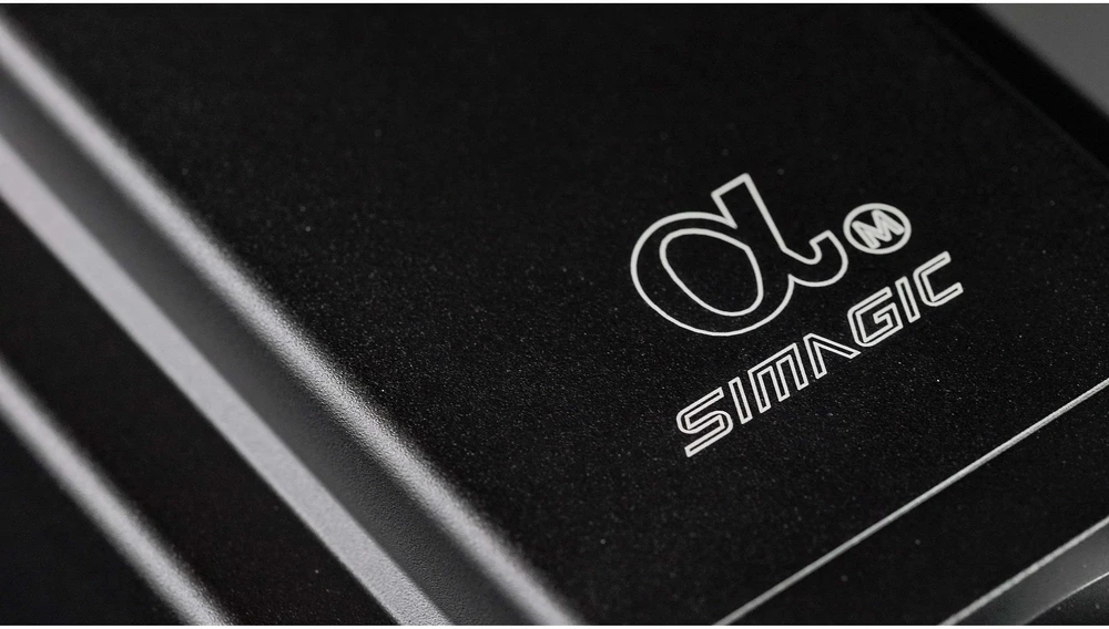 SIMAGIC Alpha Mini 15 Nm Pro Level tiesioginės pavaros ratų bazė, S101