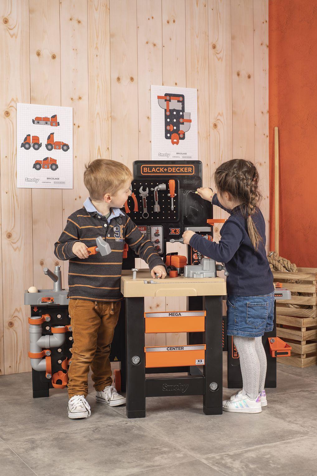 Black & Decker Smoby Profesinis žaidimų dirbtuvėlių rinkinys su įrankiais ir pjūklu