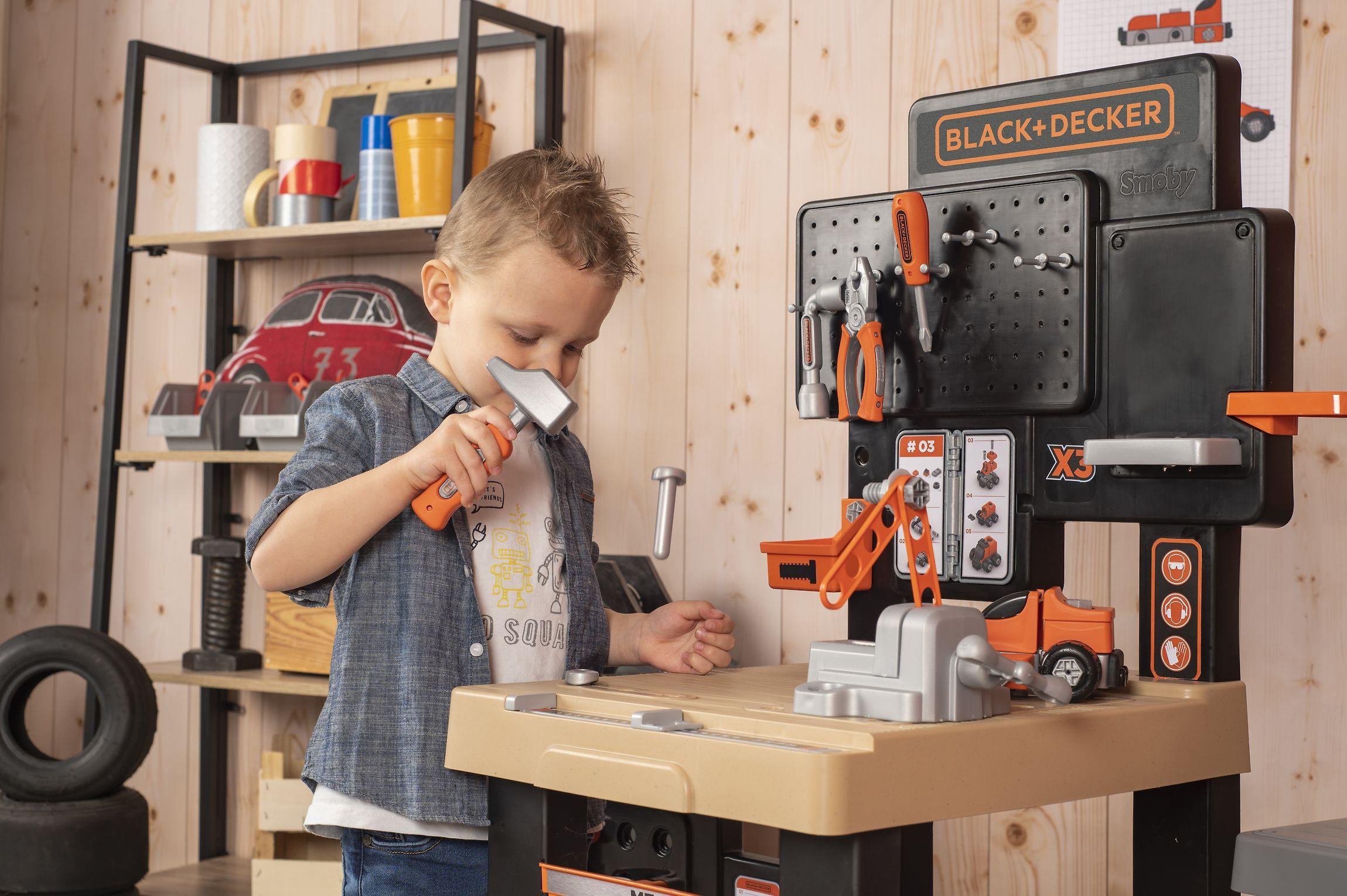 Black & Decker Smoby Profesinis žaidimų dirbtuvėlių rinkinys su įrankiais ir pjūklu