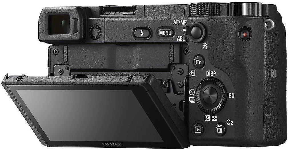 Sony α 6400 + SEL18135 MILC 24,2 MP CMOS 6000 x 4000 pikseliai Juoda