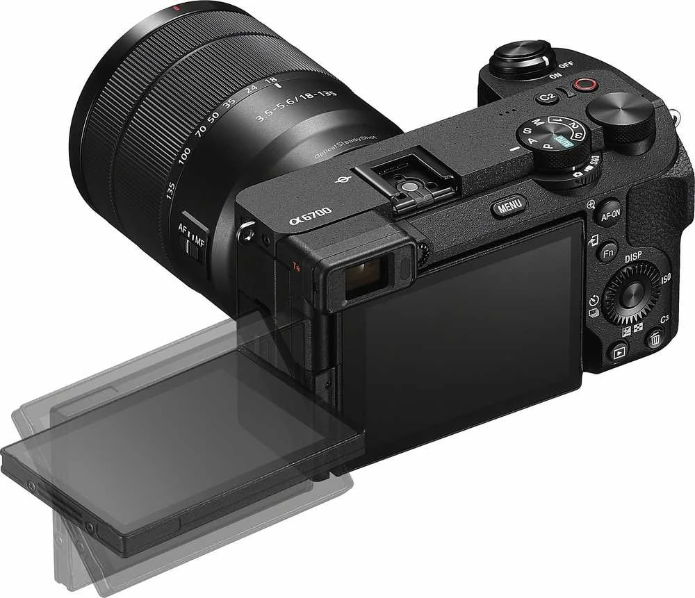 Sony a6700 + 18–135 mm f/3,5–5,6 OSS